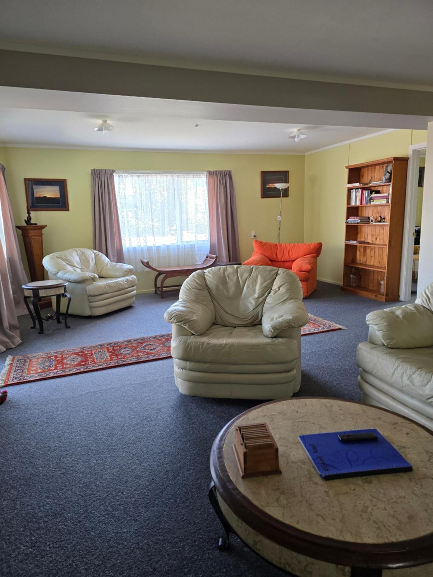 The Redbarn Villa Turangi Exterior photo
