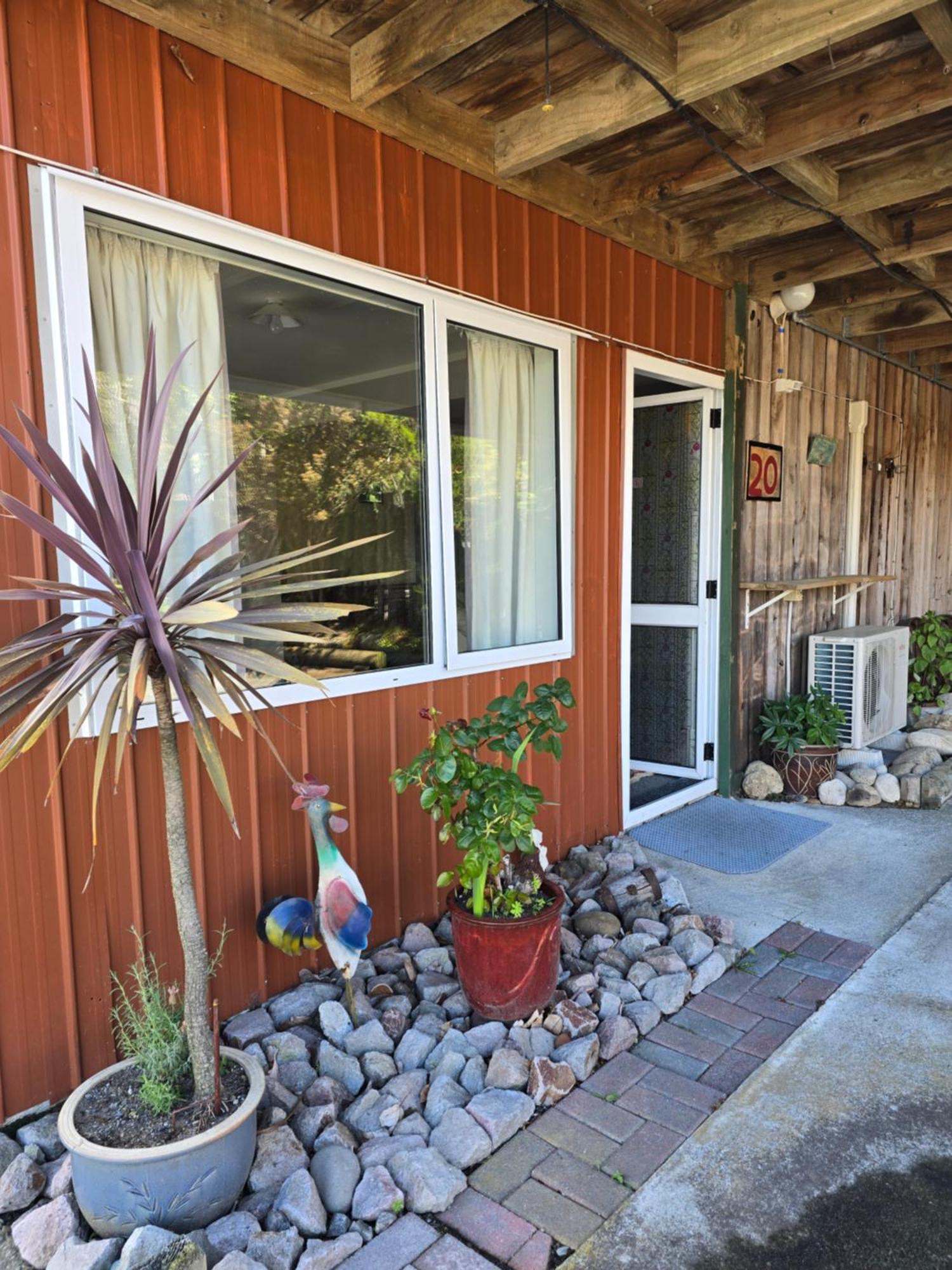 The Redbarn Villa Turangi Exterior photo