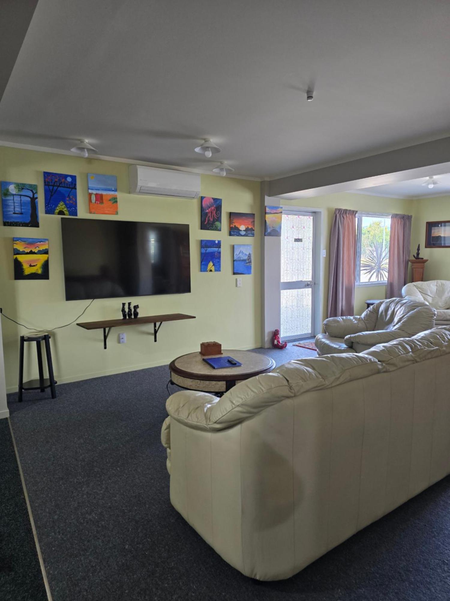The Redbarn Villa Turangi Exterior photo